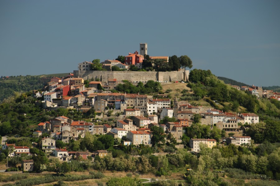 Motovun — Landmark — Istria and Plitvice Lakes — Croatia