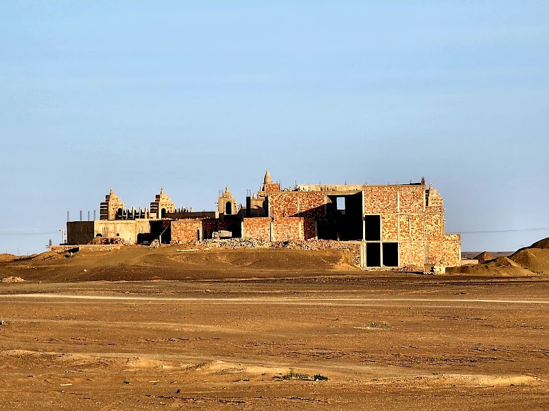 Fossils and Minerals of Erfoud — City — Erg Chebbi and the Moroccan Sahara — Morocco