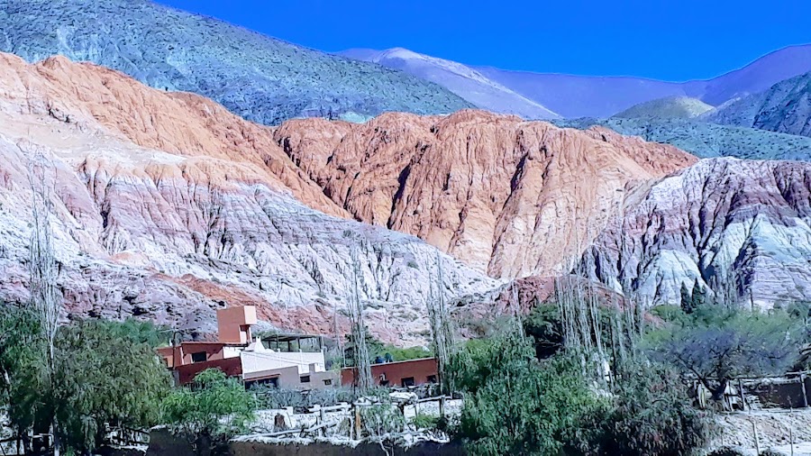 Walk the Cerro de los Siete Colores viewpoint