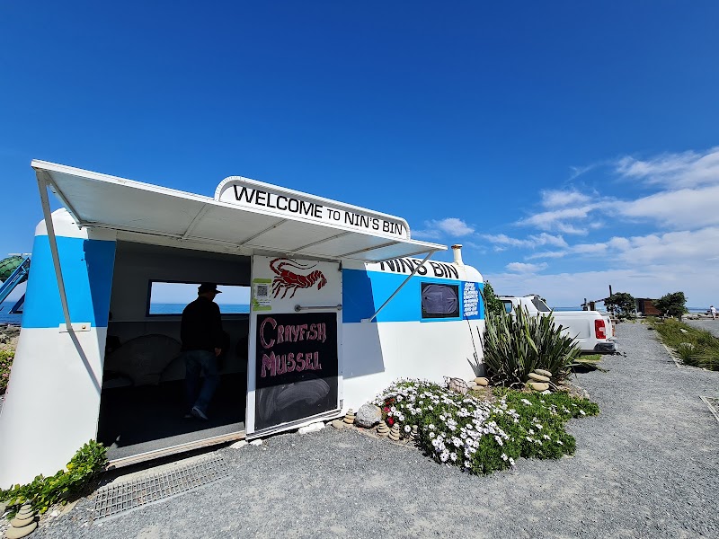 Nins Bin — Seafood takeaway — Kaikoura Coast — New Zealand