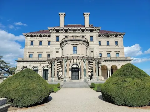 The Breakers — Historic Site — Boston–Newport–Hartford–New Haven–New York — United States