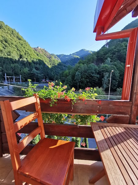 La Cetate Restaurant