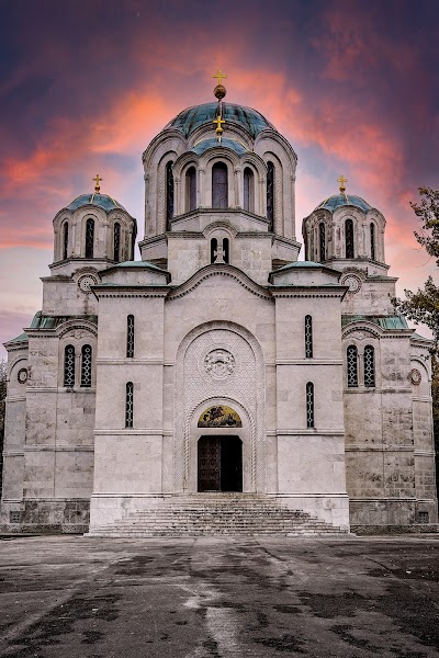 Topola