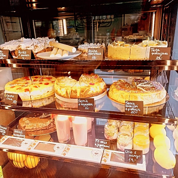 Kawiarnia Bieszczadzka — Cafe — Bieszczady Mountains Polish Wilderness — Польша