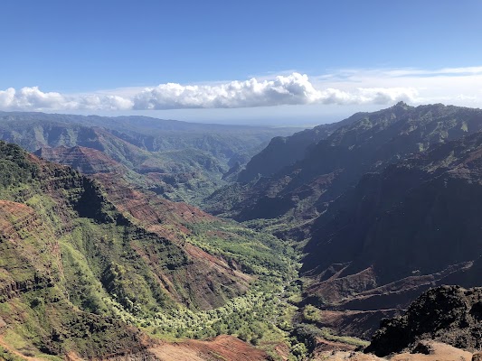 Pu'u Hinahina Lookout