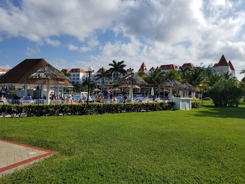 Runaway Bay — City — Blue Mountains and North Coast Jamaica — Jamaica