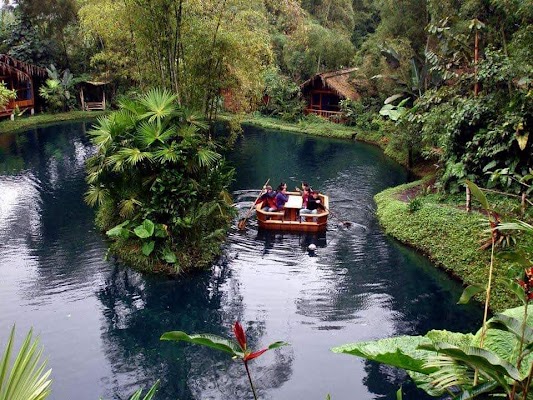 Baños de Agua Santa