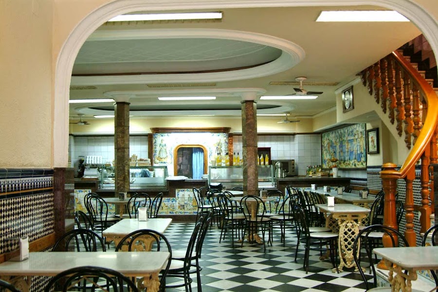 Horchatería Santa Catalina — Valencian café — Mediterranean Meander — Spain