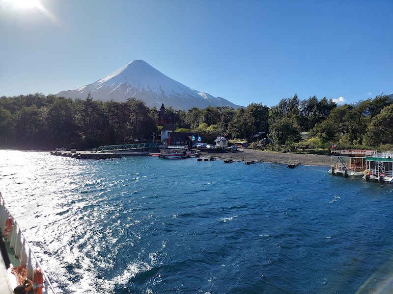 Cruce Andino, optional added-day passenger excursion — Passenger lake crossing — Che Guevara Biographical Route to Chile — Argentina