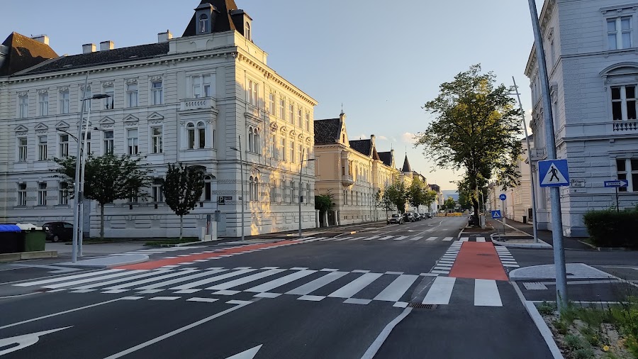 Linz morning and Vienna transfer — Transfer — Austria Cities and Lakes Crossing — Austria