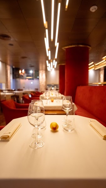 Sibaris Restaurante — Contemporary Argentine — Che Guevara Biographical Route to Chile — Argentina