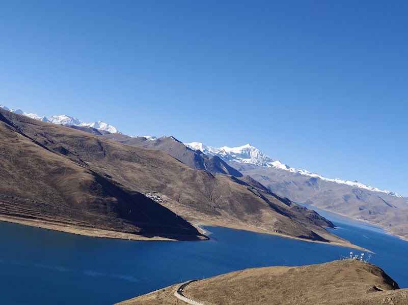Agency-confirmed hotel meals — Prearranged meals — G318 Sichuan-Tibet Highway — China