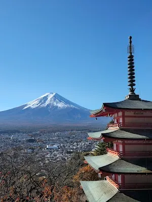 Chureito Pagoda — Landmark — Fuji Kawaguchi-Hakone-Odawara Traverse — Japan