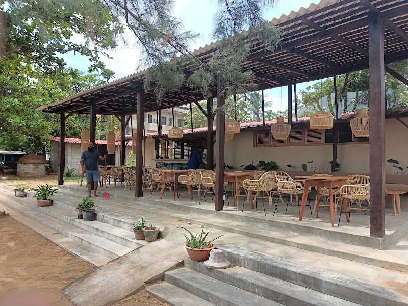 Fernando's Beach Market Cafe — Cafe — Из Тринкомали в Арugam Bay по восточному побережью — Шри-Ланка