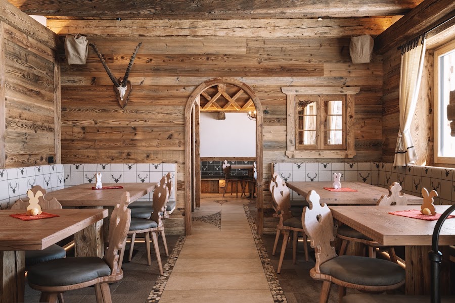 Rifugio Fodom — Dolomite mountain cuisine — The Dolomites — Italy