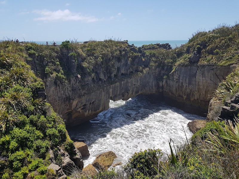 Westport and Punakaiki — Nature — The Two Passes — New Zealand