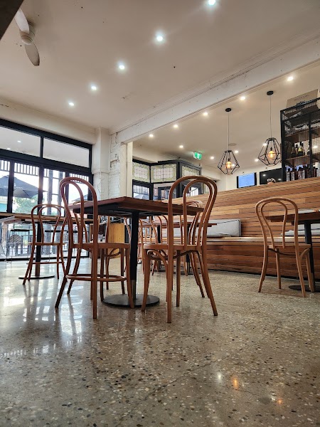 Rutherglen Main Street Bakery — Bakery — Along the Murray River — Australia