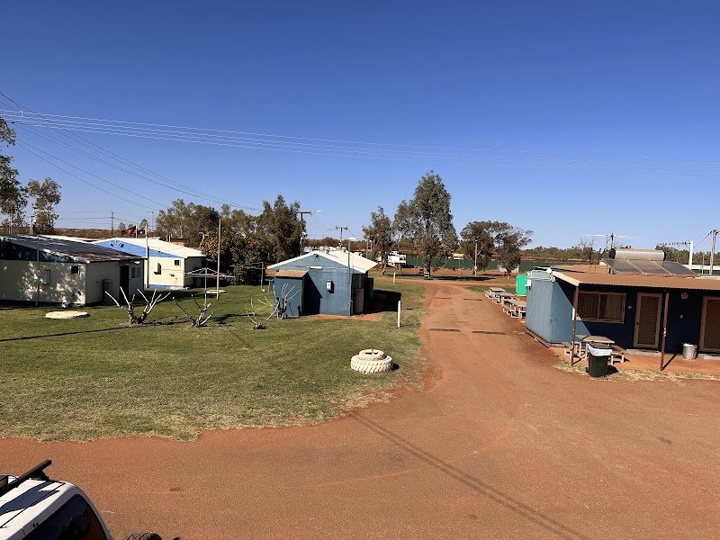 Warburton Roadhouse — Roadhouse supplies — Gunbarrel Highway and Great Central Road to Uluru — Australia