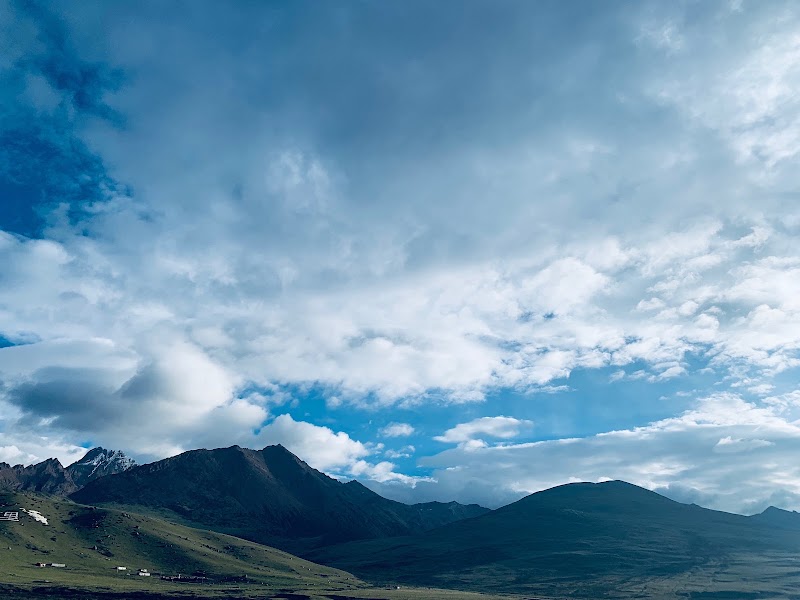 Batang — City — G318 Sichuan-Tibet Highway — China