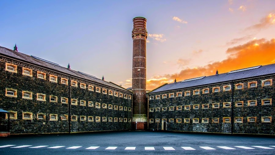 Crumlin Road Gaol — Optional timed visit — The Long Way Round, Ireland — Ireland