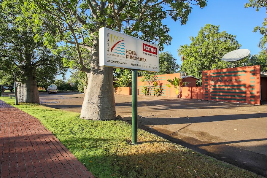 Kununurra Hotel restaurant — Hotel meals — Savannah Way — Australia