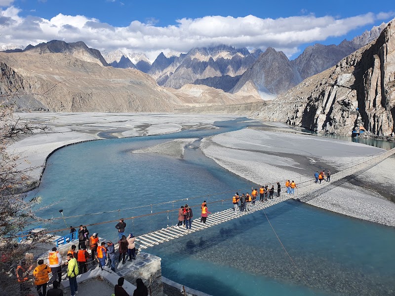 Passu Cones viewpoint — Mountain viewpoint — Karakoram Highway: Gilgit to Kashgar — Pakistan / China