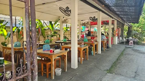 Khao Soi Khun Yai — Northern Thai — Northern Thailand Golden Triangle Loop — Thailand