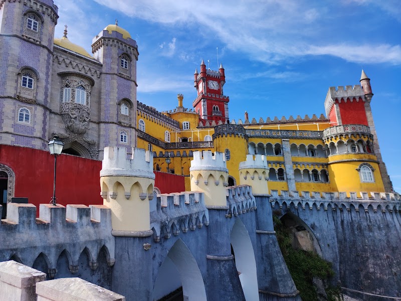 Prebooked Pena Palace — Timed palace — Sintra to Arrábida Loop — Portugal