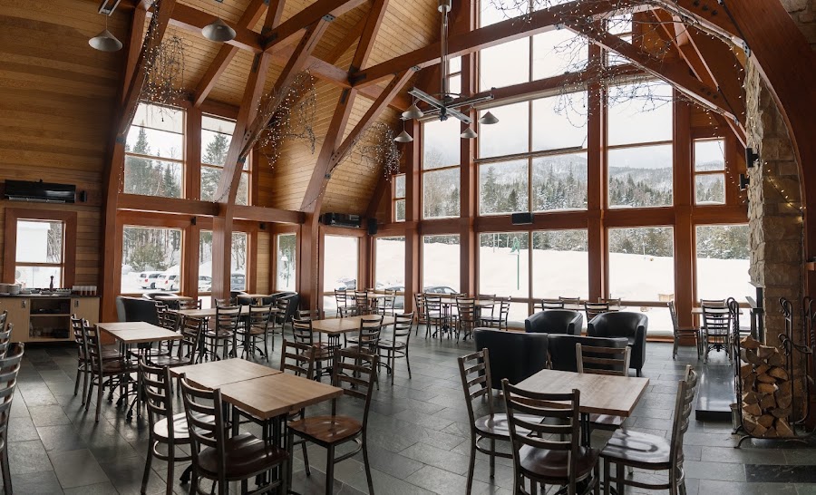 Bistro-bar La Cuve — Gaspesian — Gaspésie Loop — Canada