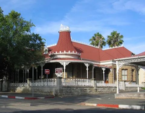 Oudtshoorn — Arrival — Route 62 — South Africa