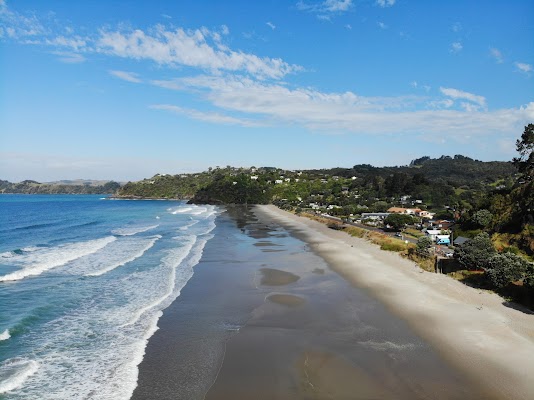 Onetangi Beach