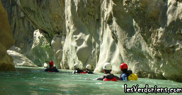 Named licensed canyoning / water activity — Optional guided module — Gorges du Verdon — France