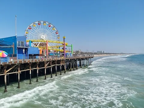 Santa Monica Pier — Amusement Park — Pacific Coast Hwy — United States