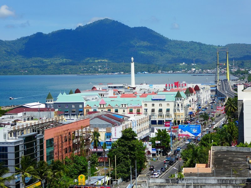 Manado — City — Sulawesi Highlands Tana Toraja to Bunaken — Indonesia