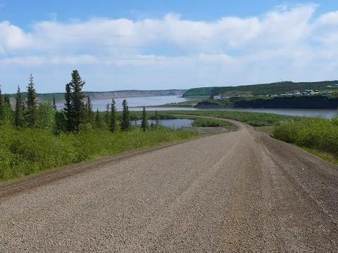 Tsiigehtchic — City — Dempster Highway — Canada