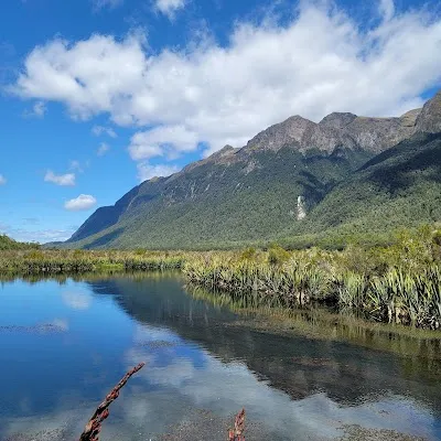 Mirror Lakes — Nature — Milford Sound Drive — New Zealand