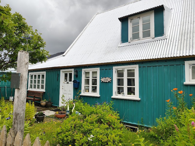 Ísafjörður Old Town — Historic district — Westfjords Ring Road — Iceland