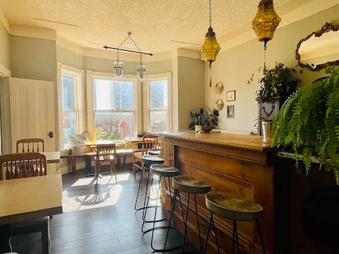 Nourish Kitchen & Cafe — Farm-to-Table — Vancouver Island — Canada