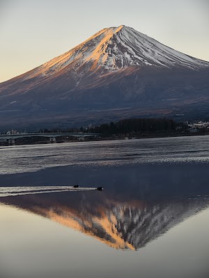 Mount Fuji Five Lakes and Hakone Loop